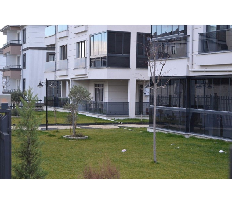 Lüleburgaz Zafer Mah Satılık 2+1 Daire Güler Emlak