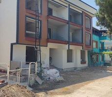 ÇANAKKALE ÇARDAK'TA BOĞAZ VE KÖPRÜ MANZARALI SATILIK 2+1 DAİRE