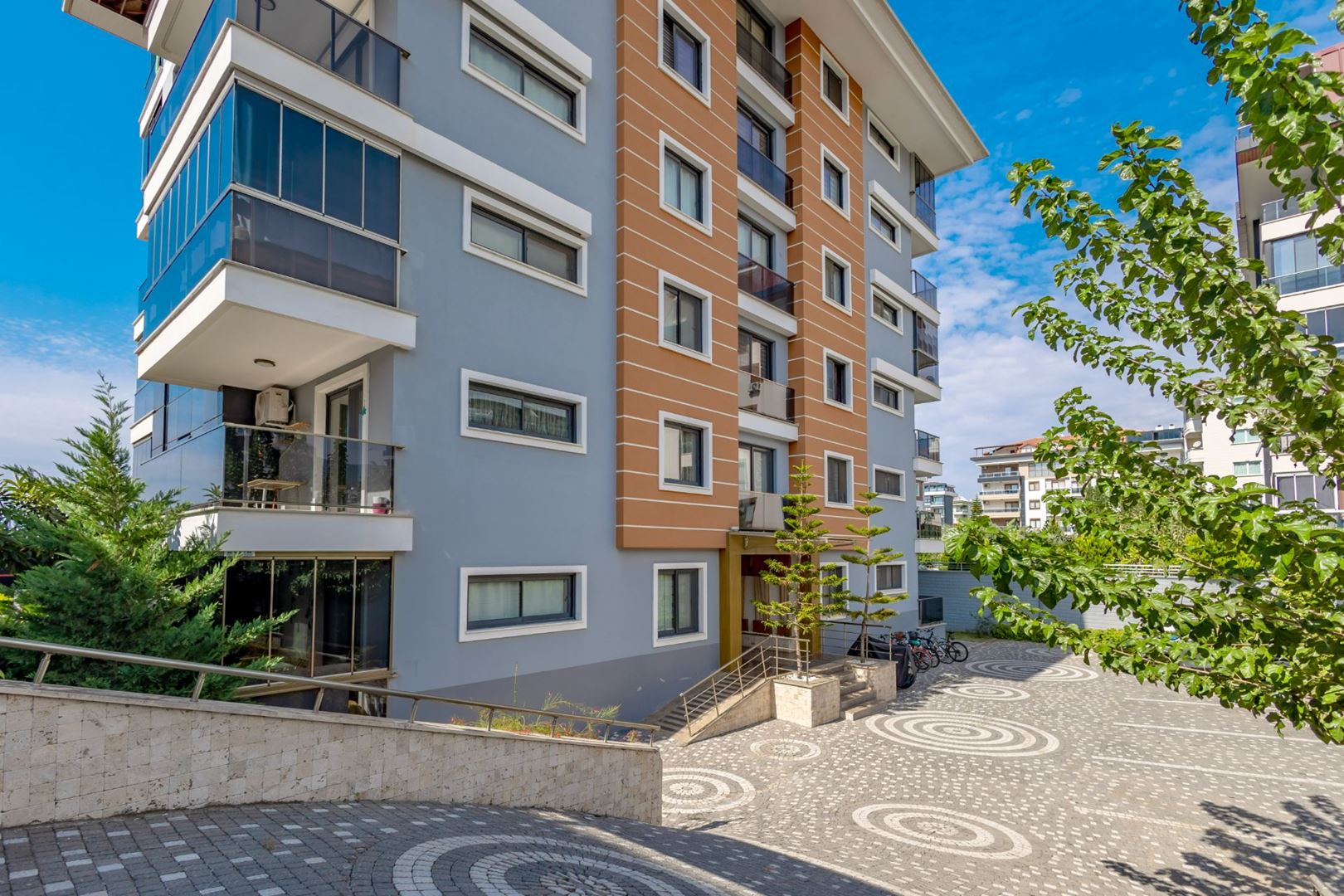 Property-photo