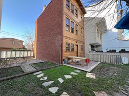 Reşitpaşa'da Yapılı Ahşap Bina