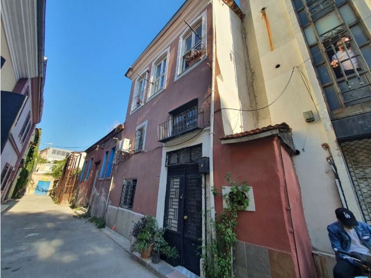 Property-photo
