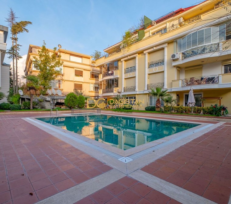 DAĞISTAN GAYRİMENKULDEN KEYİFLİ TERASLI HAVUZLU 5+2 DUBLEKS