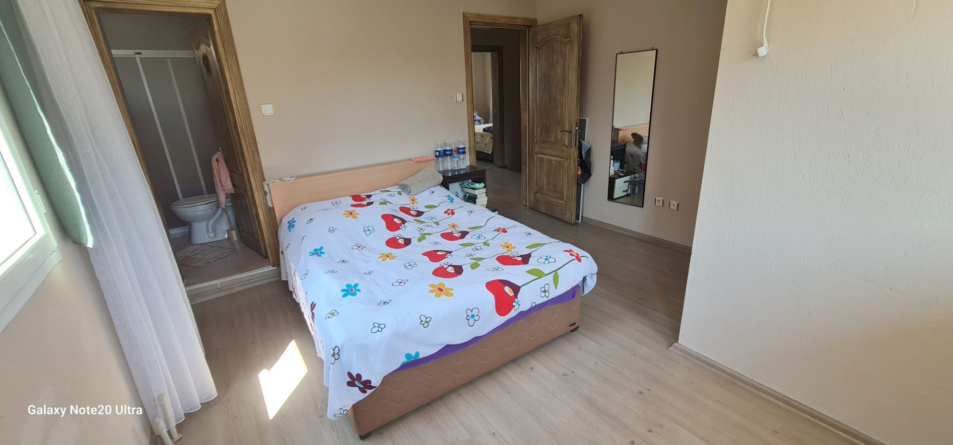 Property-photo