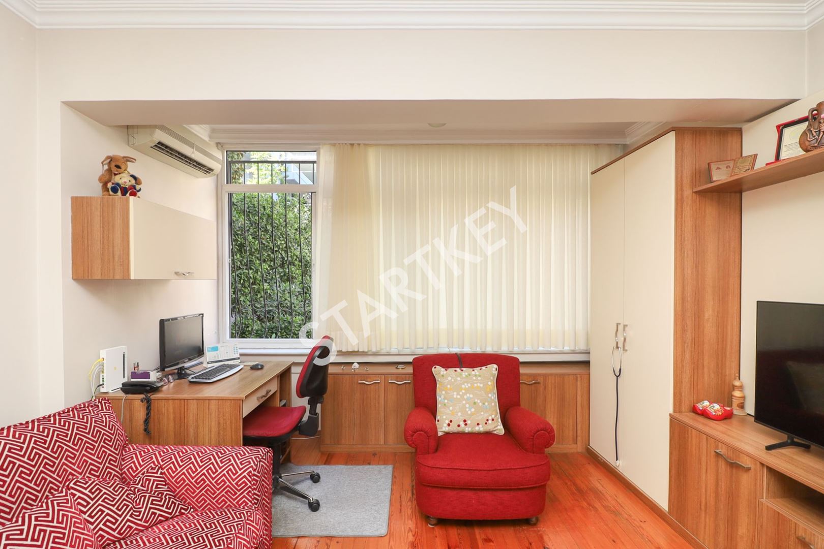 Property-photo