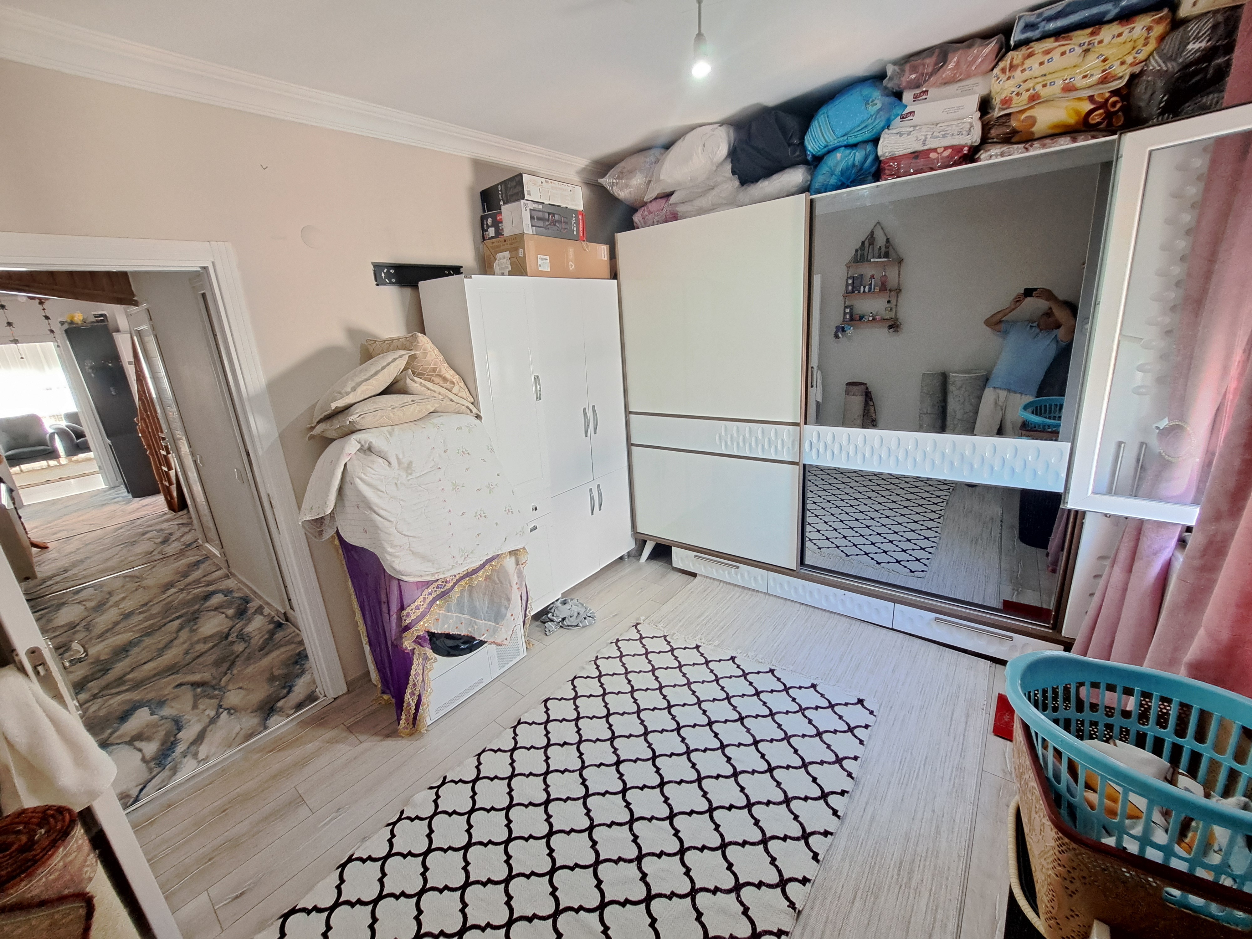 Property-photo
