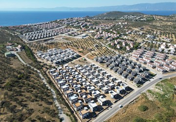 ALTIN EMLAKTAN GÖMEÇ KEMALPAŞADA SATILIK 3+1 SIFIR VİLLA