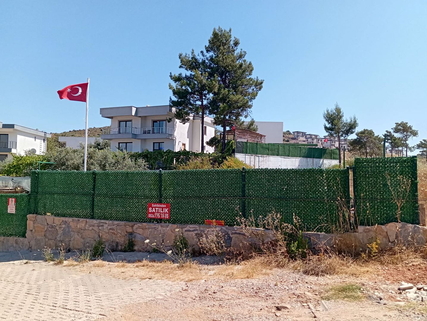 Property-photo