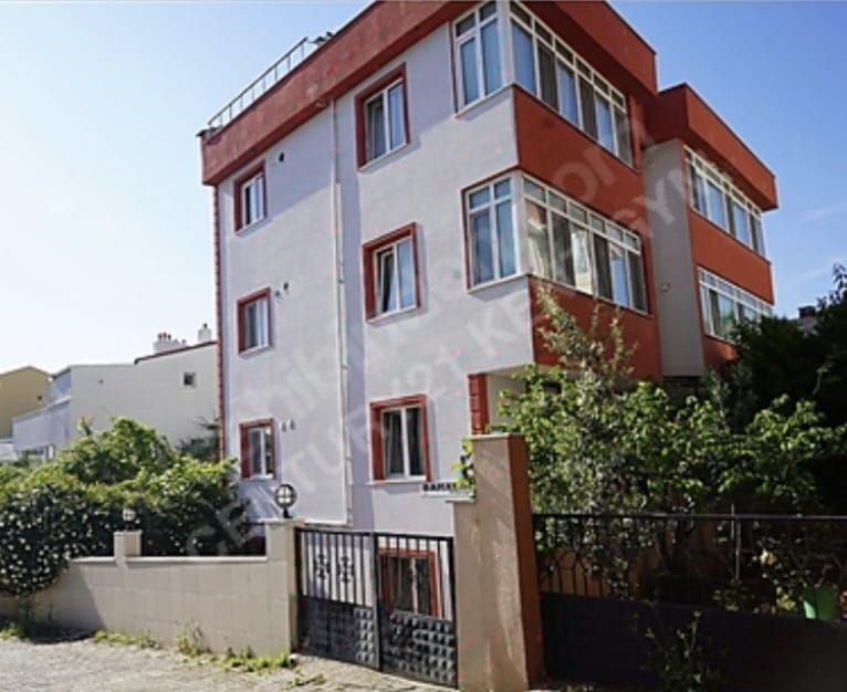 Property-photo