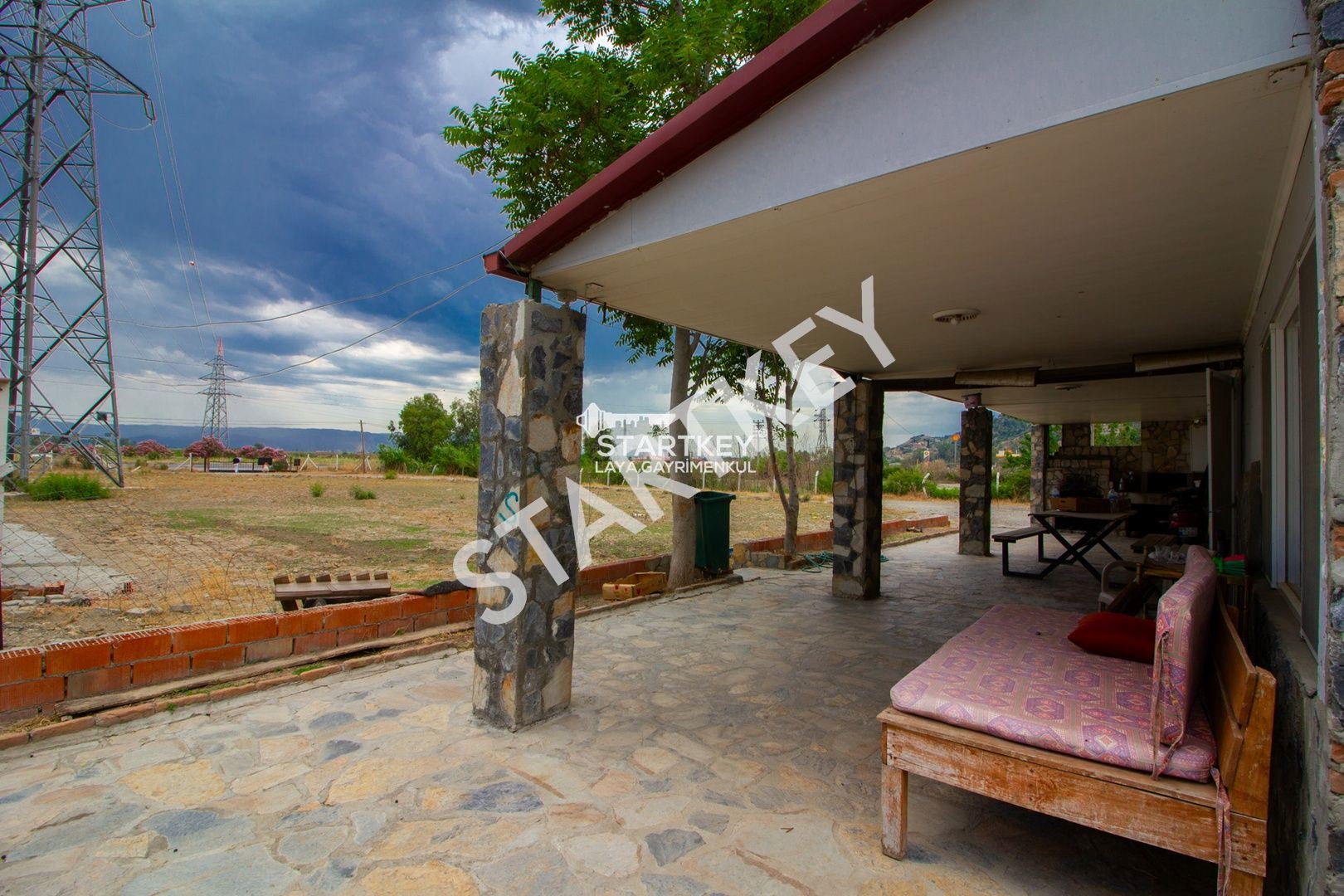 Property-photo