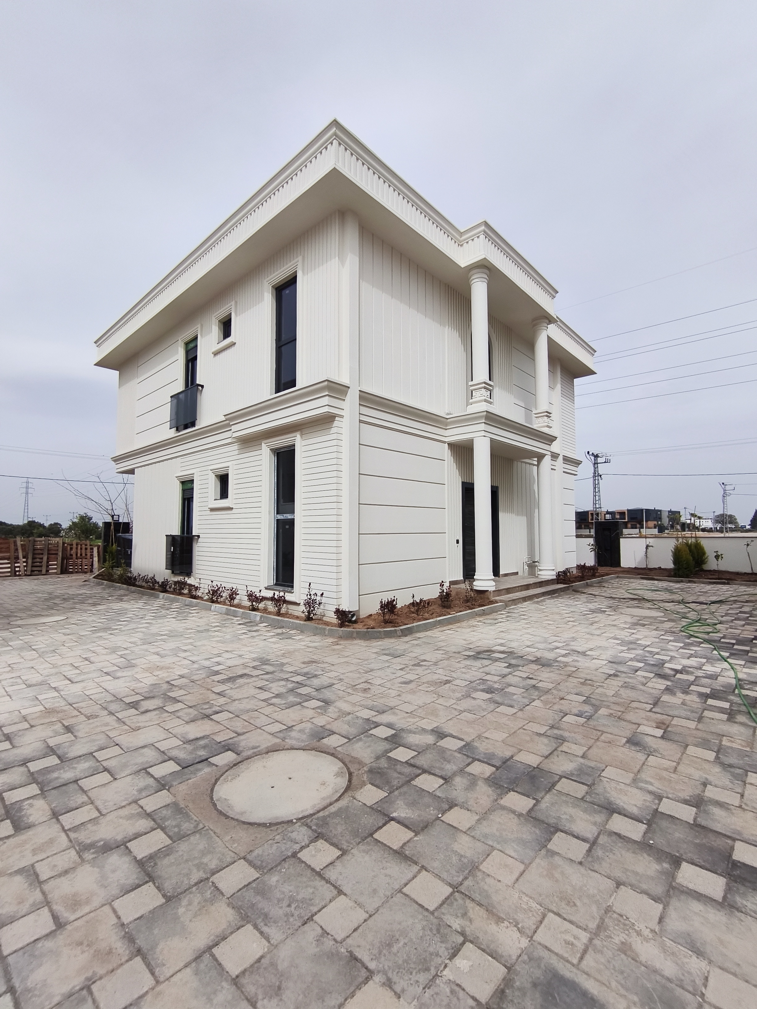 Property-photo