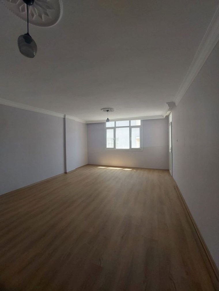 MG SUNAY'DAN SÜLEYMAN DEMİREL BULVARI YAKININDA SATILIK DAİRE
