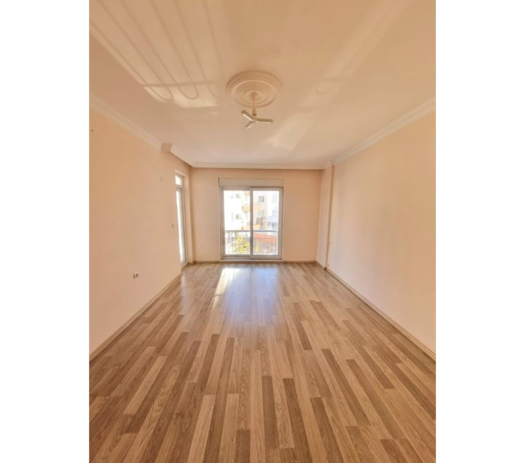 POYRAZ'DAN SATILIK 2+1 CADDE ÜZERİ 2.KAT ASANSÖRLÜ FIRSAT DAİRE