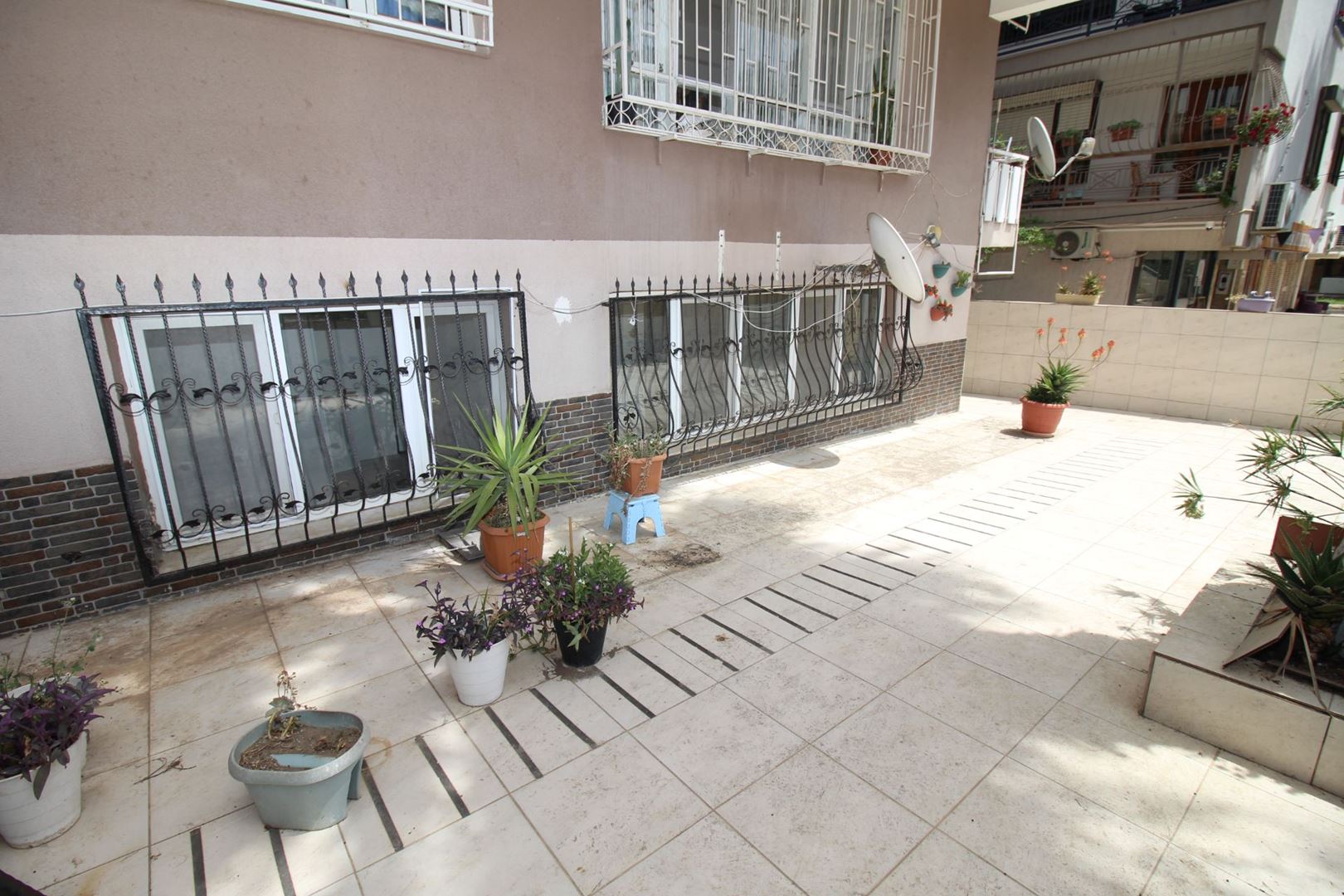 Property-photo
