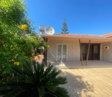 YEŞİLYURT'TA 399 m² ARSA İÇİNDE EŞYALI MÜSTAKİL EV | ŞÖMİNELİ | KLİMALI | MÜŞTEMİLATLI