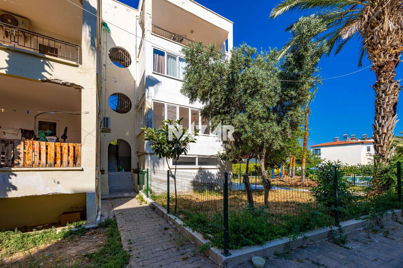 Property-photo