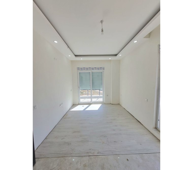 POYRAZ'DAN DÖŞEMEALTI ÇIPLAKLI MAHALLESİNDE 1+1/55m² 1.KAT DAİRE