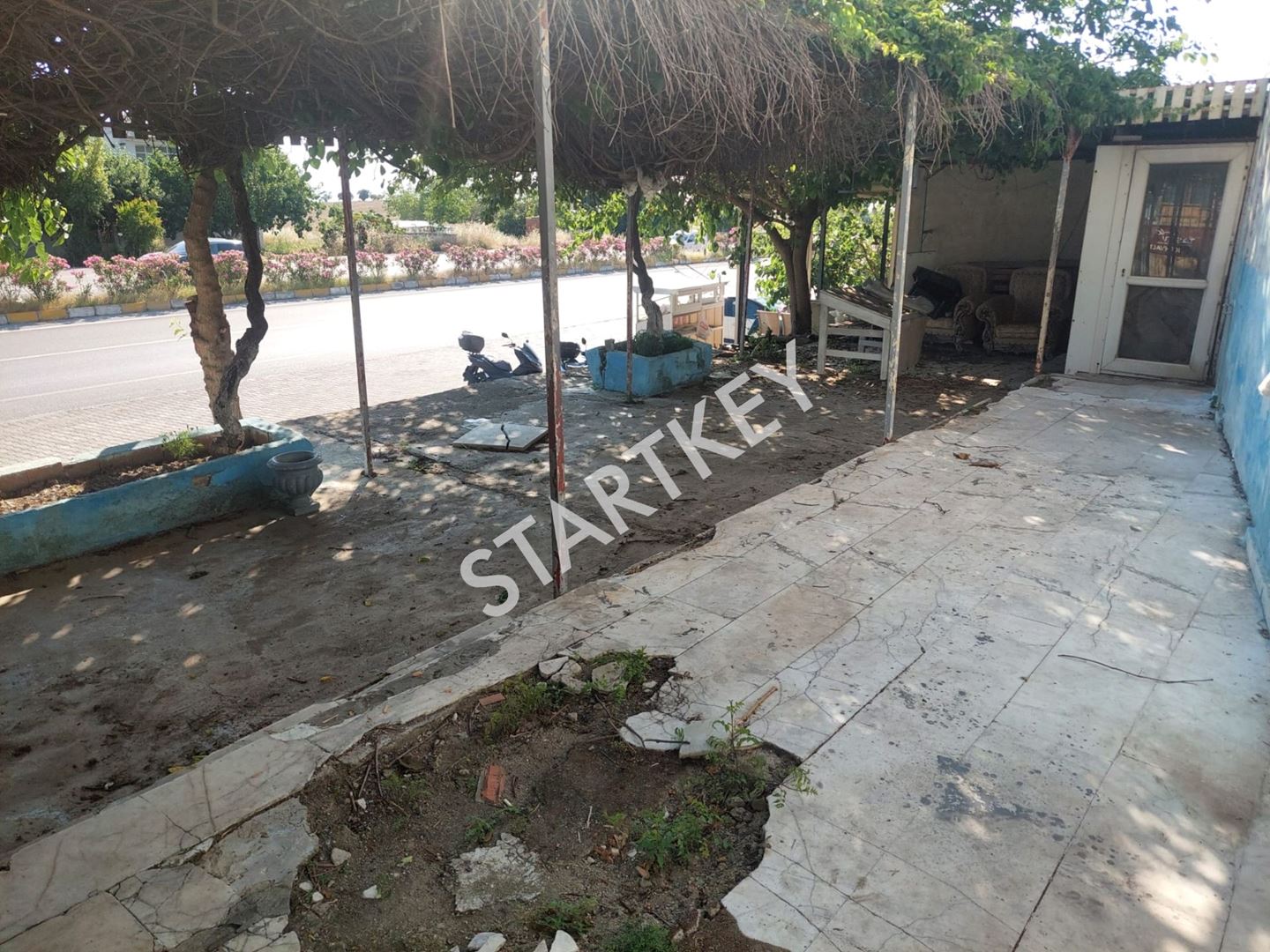Property-photo