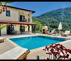 SATILIK MÜSTAKİL HAVUZLU VİLLA – YEŞİLÜZÜMLÜ / FETHİYE