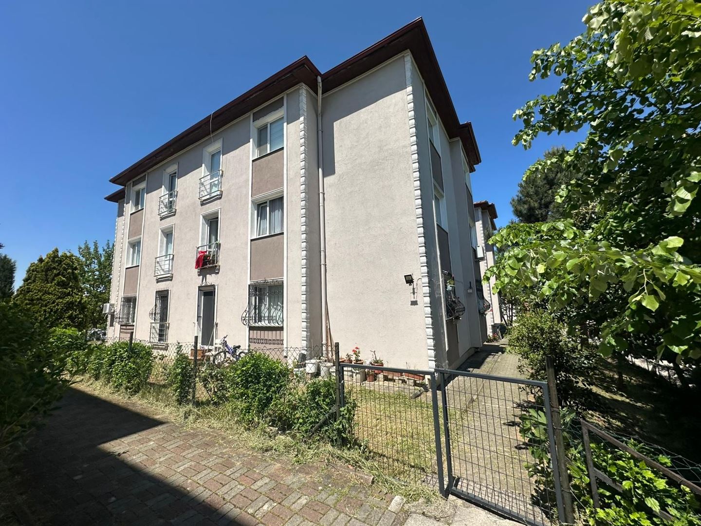 Property-photo