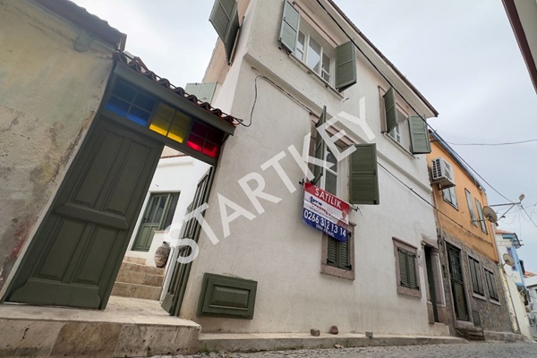 Property-photo