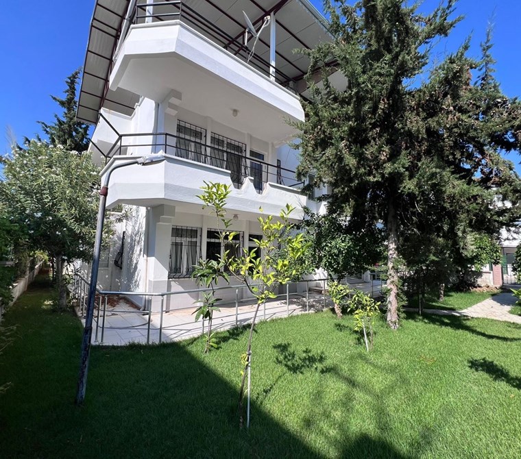 ANTALYA KADRİYEDE SATILIK 3+1 VİLLA