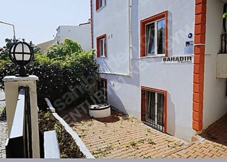 Property-photo
