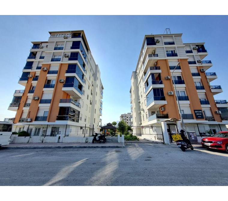 POYRAZ'DAN ÜNSAL MH'DE SİTE İÇERİSİNDE 2+1 110m² 3.KAT DAİRE