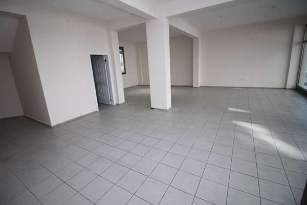 BUCA KOOP'TA 104 M2 ZEMİN + 114 M2 BATAR KAT TOPLAM 218 M2