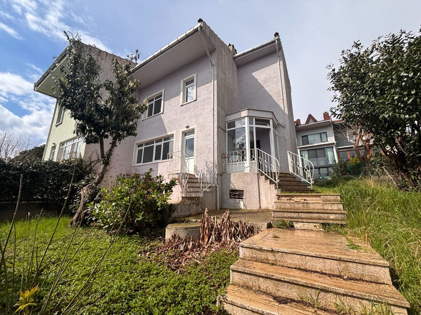 Property-photo