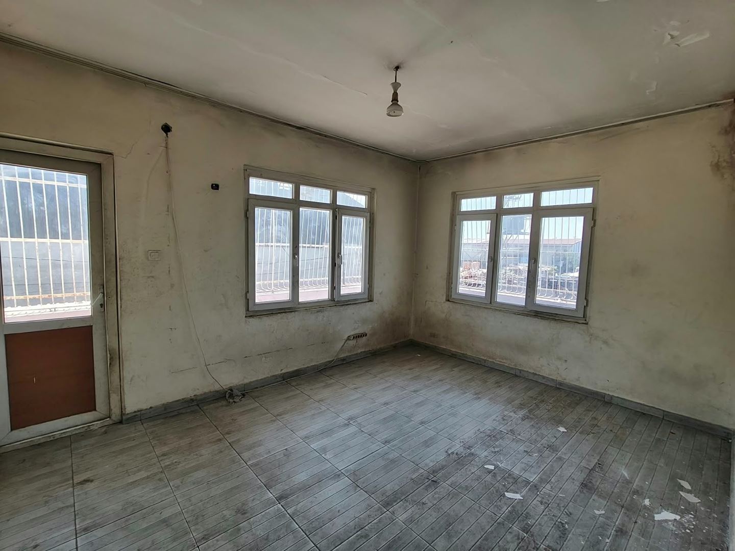 Property-photo