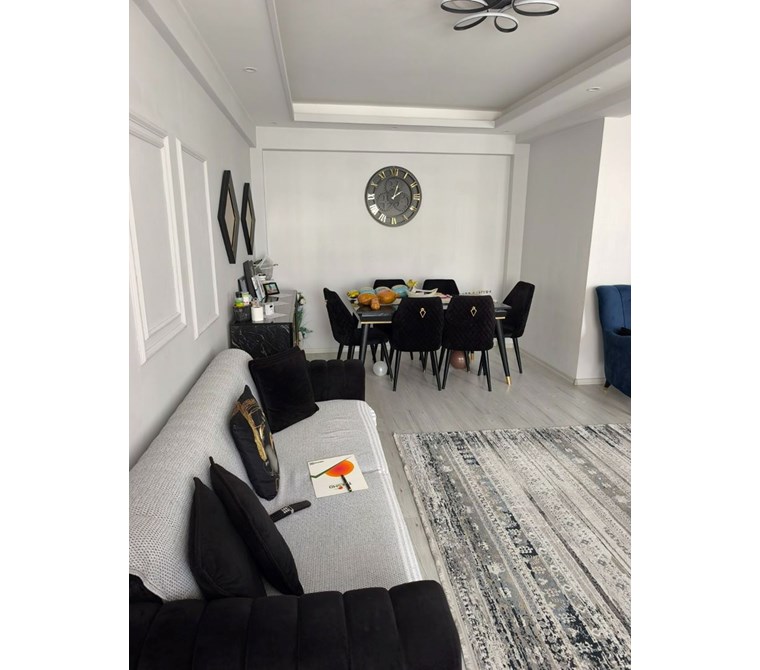 Kartepe Köseköy Ana Cadde Üzerinde 3+1 Geniş Daire | Yatırıma ve Oturuma Uygun