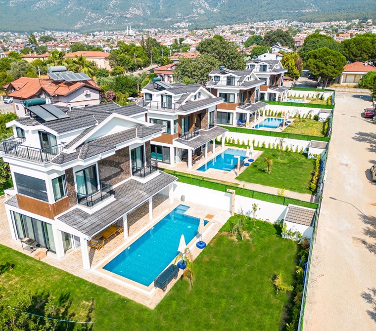 OVACIK’IN EN PRESTİJLİ KONUMUNDA ULTRA LÜKS 4+1 VİLLA