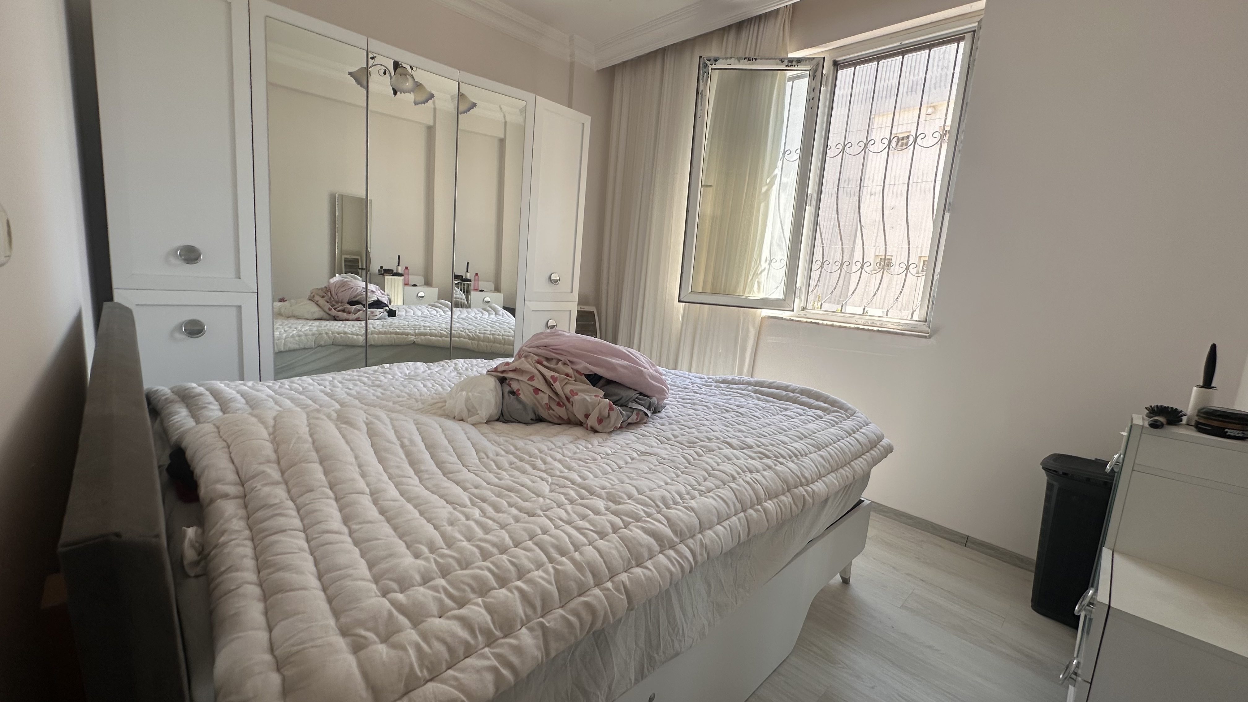 Property-photo