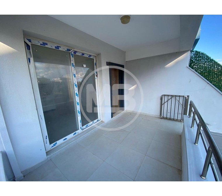 Aydın/Didim/Cumhuriyet Mh Satılık 1+1 Bahçe Katı Daire