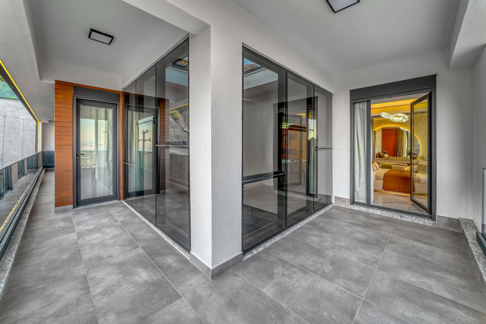 ALANYA TEPE – MODERN DESIGN 4+1 PRIVATE VILLA WITH A UNIQUE PANORAMIC VIEW