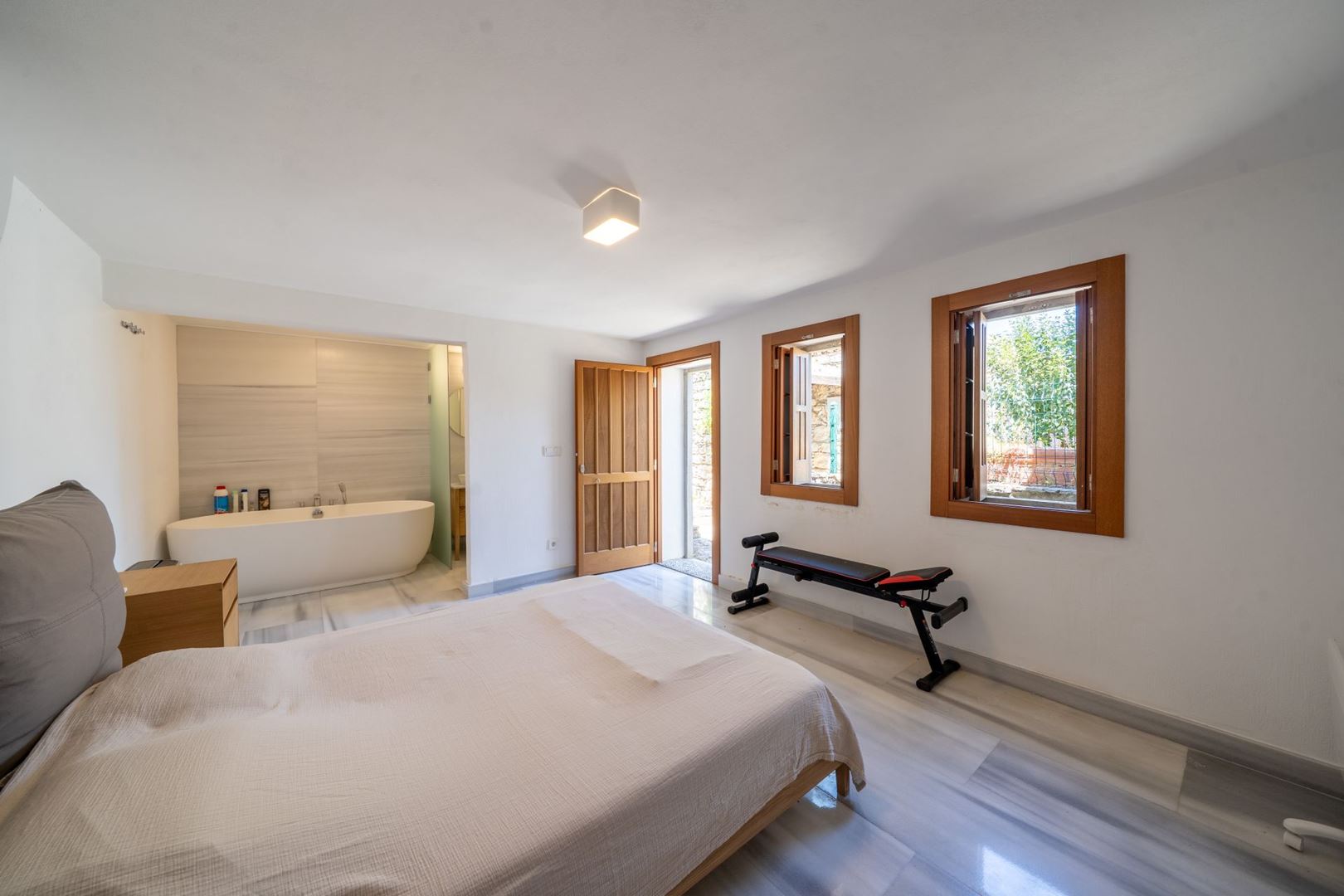 Property-photo