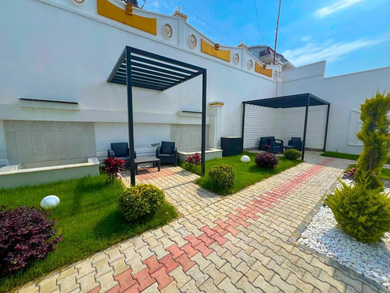 Property-photo