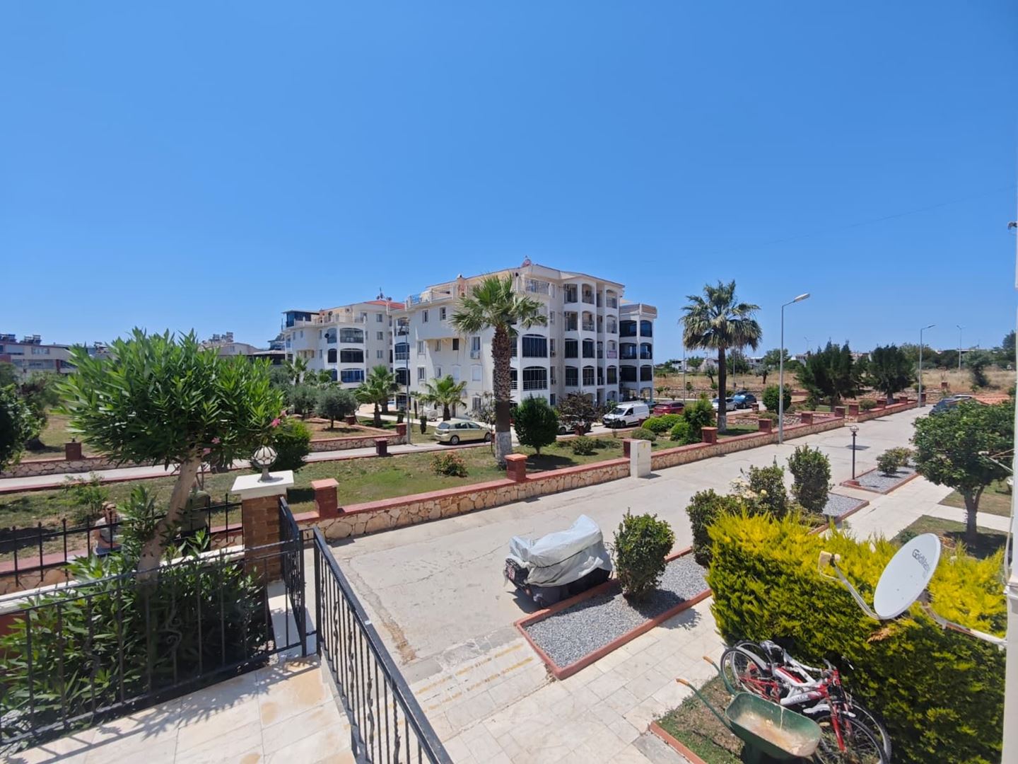 Property-photo