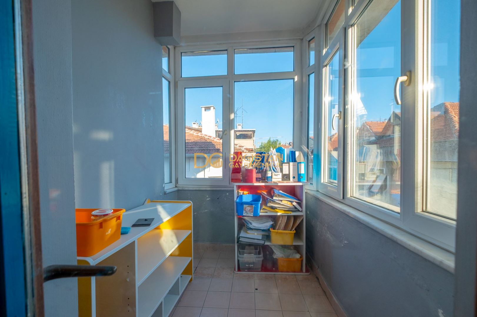Property-photo
