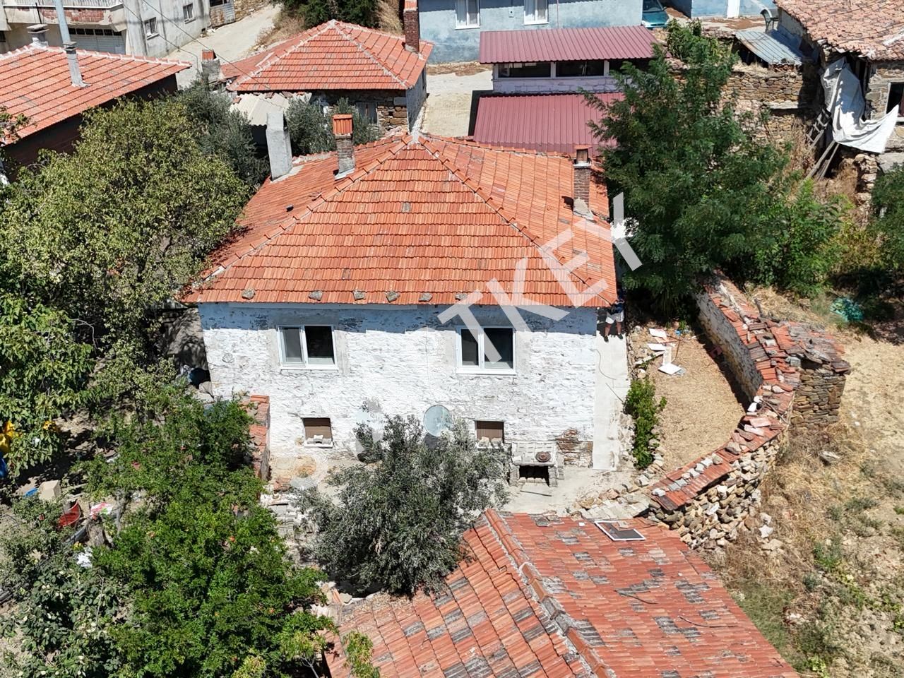 Property-photo
