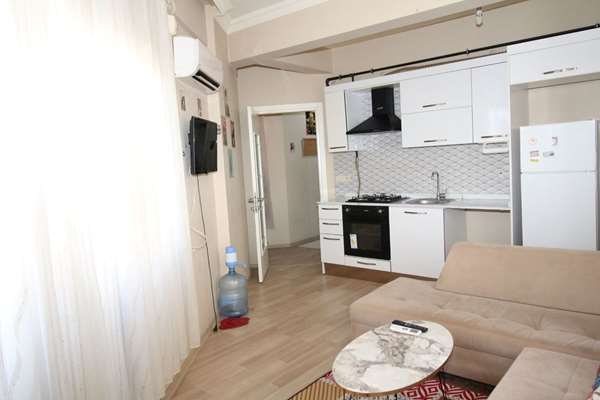 Vatan Mah. Genç Binada İKÇÜ Yakını D.Gazlı Eşyalı 2+1 Kiralık Daire