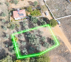 Yerkesik'te 50 m2 yayla imarlı merkezi konumda satılık arazi