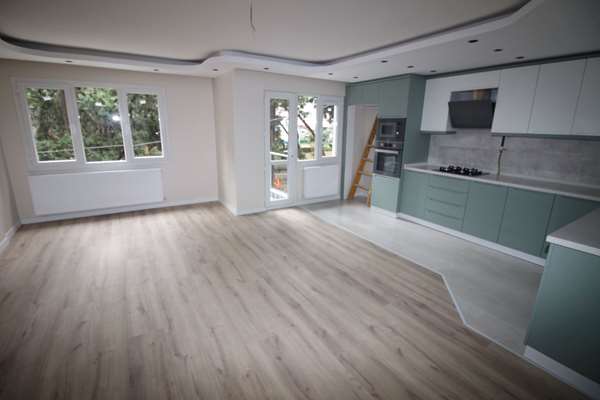 ARAP HASAN MAH. TANJU OKAN PARKI KARŞISI FULL TADİLATLI ARAKAT D.GAZLI