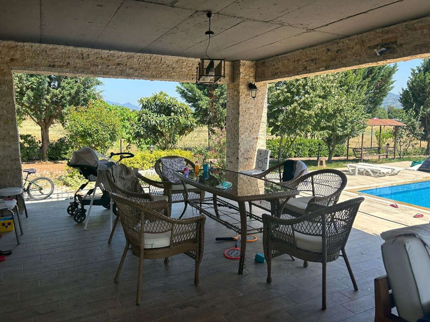 Property-photo