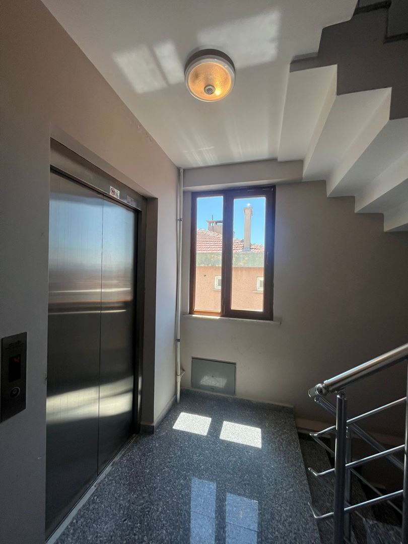 ŞENER GYD'DEN KARTAL HÜRRİYET MAHALLESİ ACİL SATILIK 3+1 DAİRE