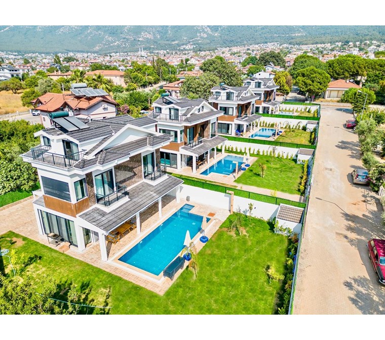 Fethiye Hisarönünde Satılık Lüks ve Modern Villa