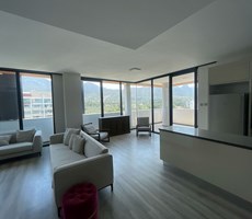 🏡 Girne Merkezde Site İçerisinde Lüks 3+1 Daire | Havuz, Güvenlik, Spor Salonu | 320.000 STG