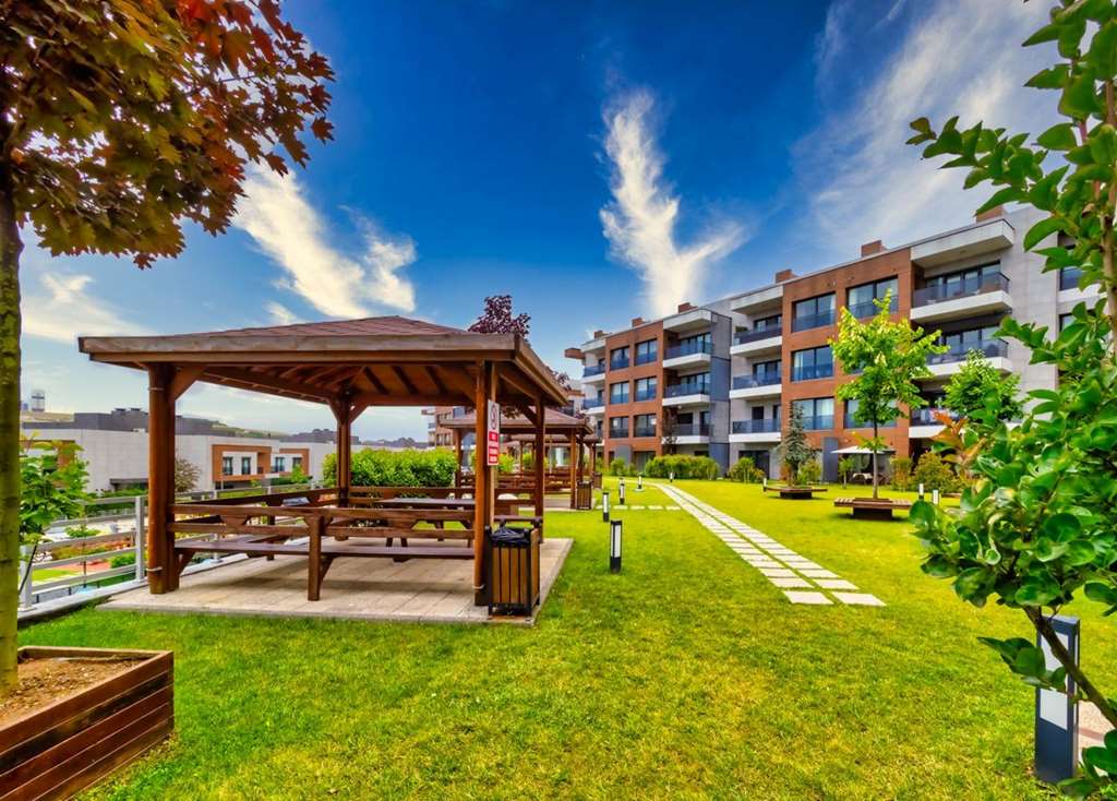 Bahçeşehir Atmaca Sitesi'nin En Özel 5+1 Dubleks Satılık Dairesi