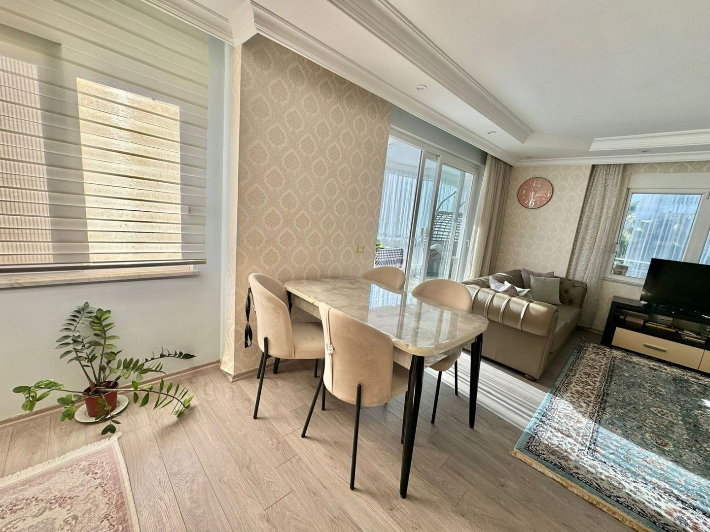 Property-photo