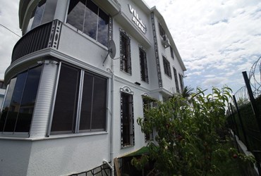 TEKİRDAĞ YENİÇİFTLİKTE 300 M2 ARSA İÇİRİSİNDE SATILIK VİLLA